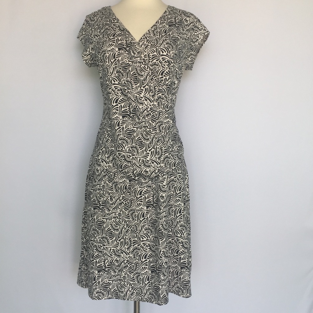 Athleta Black and White Printed Midi Dress, sz L